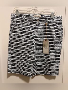 Hudson & Barrow NYC Chino 9” Shorts Mens 30 White Navy Geometric All Over Cotton